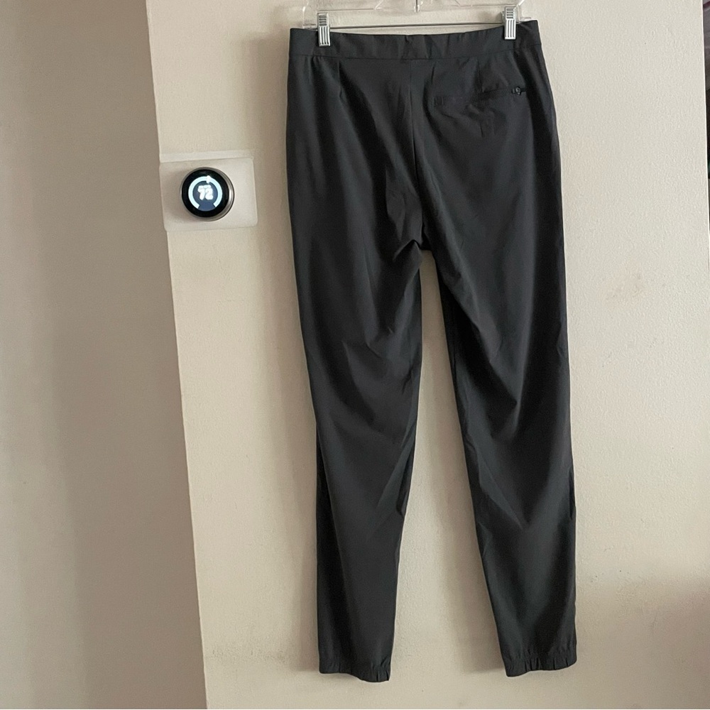 Vuori Men's Gray Pants size small